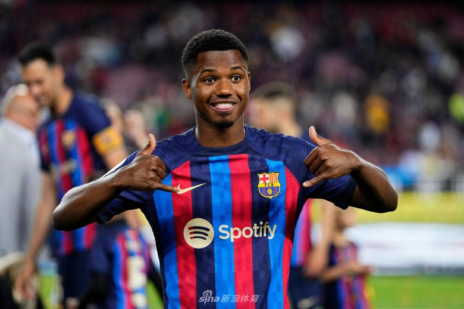 他的名字本 他的名字本